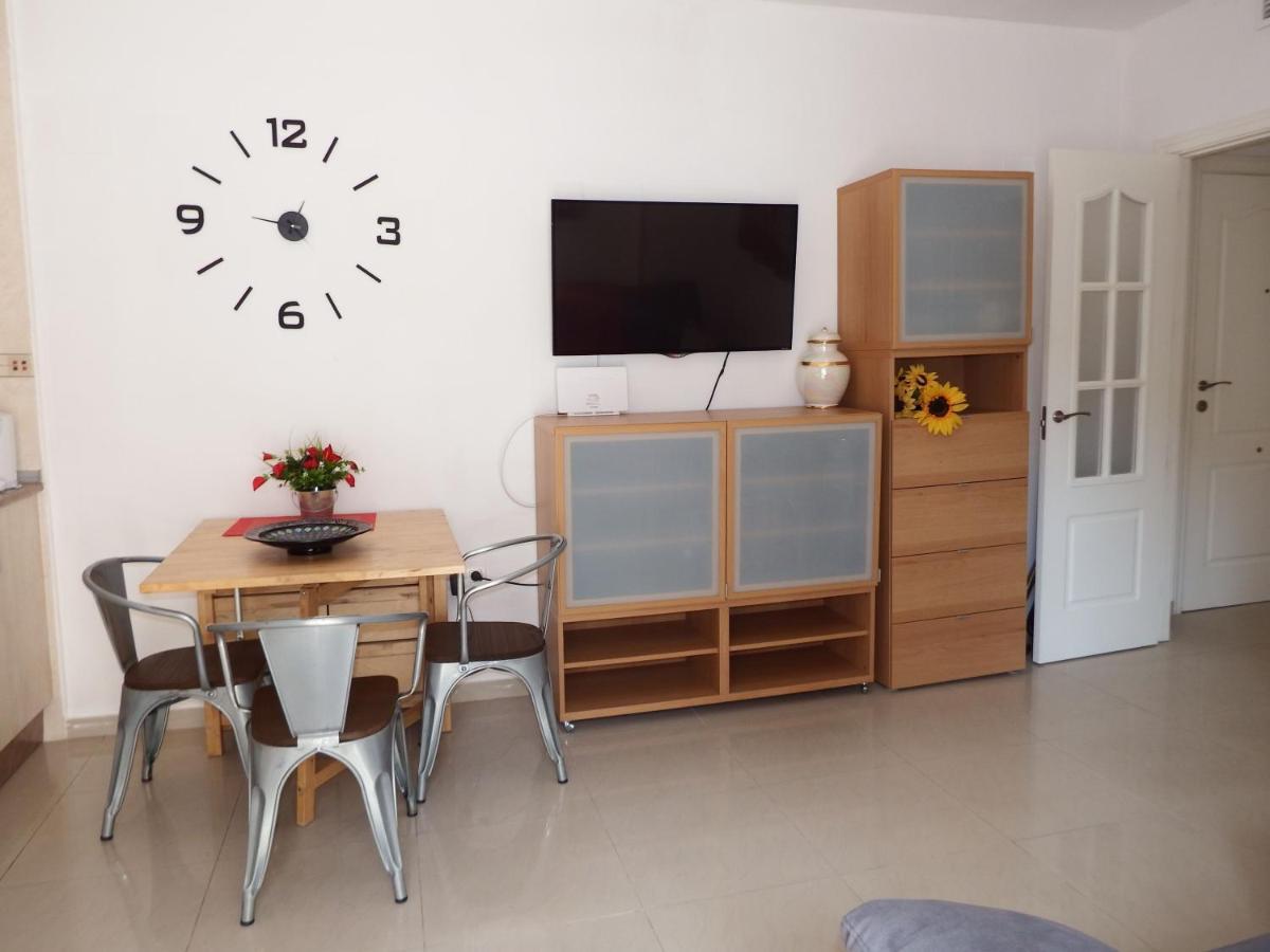Lovely, Quiet Downtown-Beach W Balcony Fuengirola Exterior foto